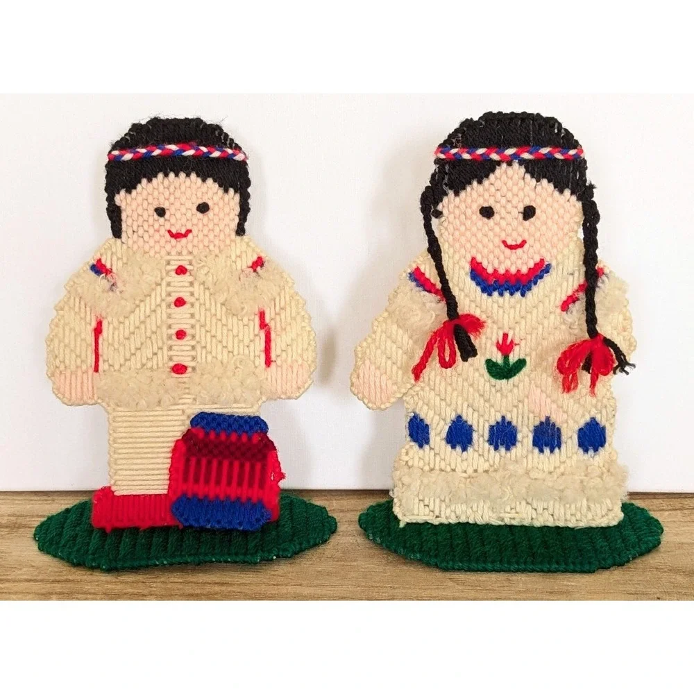 VTG Plastic Canvas Needlepoint Indian Native American Canoe Thanksgiving Decor